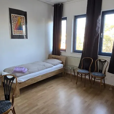 Monteur Und Messewohnung *
