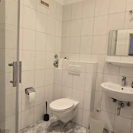 Monteur Und Messewohnung