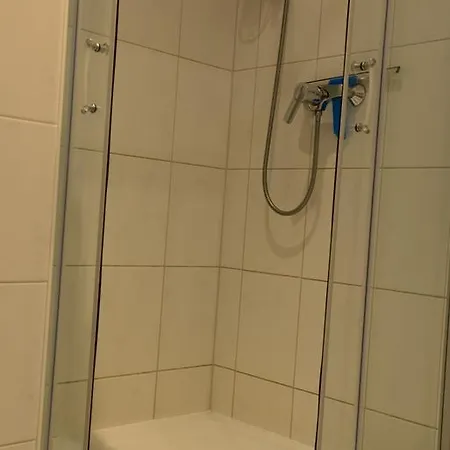 Apartment Monteur Und Messewohnung *