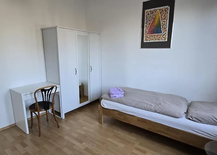 Monteur Und Messewohnung Apartment
